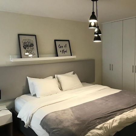 Hermoso Apartamento Con Piscina Miraflores- Canvas Лима Екстериор снимка