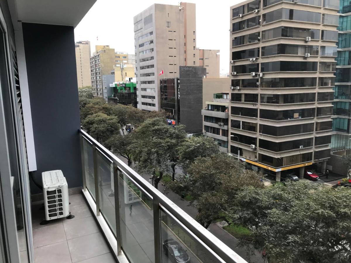 Hermoso Apartamento Con Piscina Miraflores- Canvas Лима Екстериор снимка