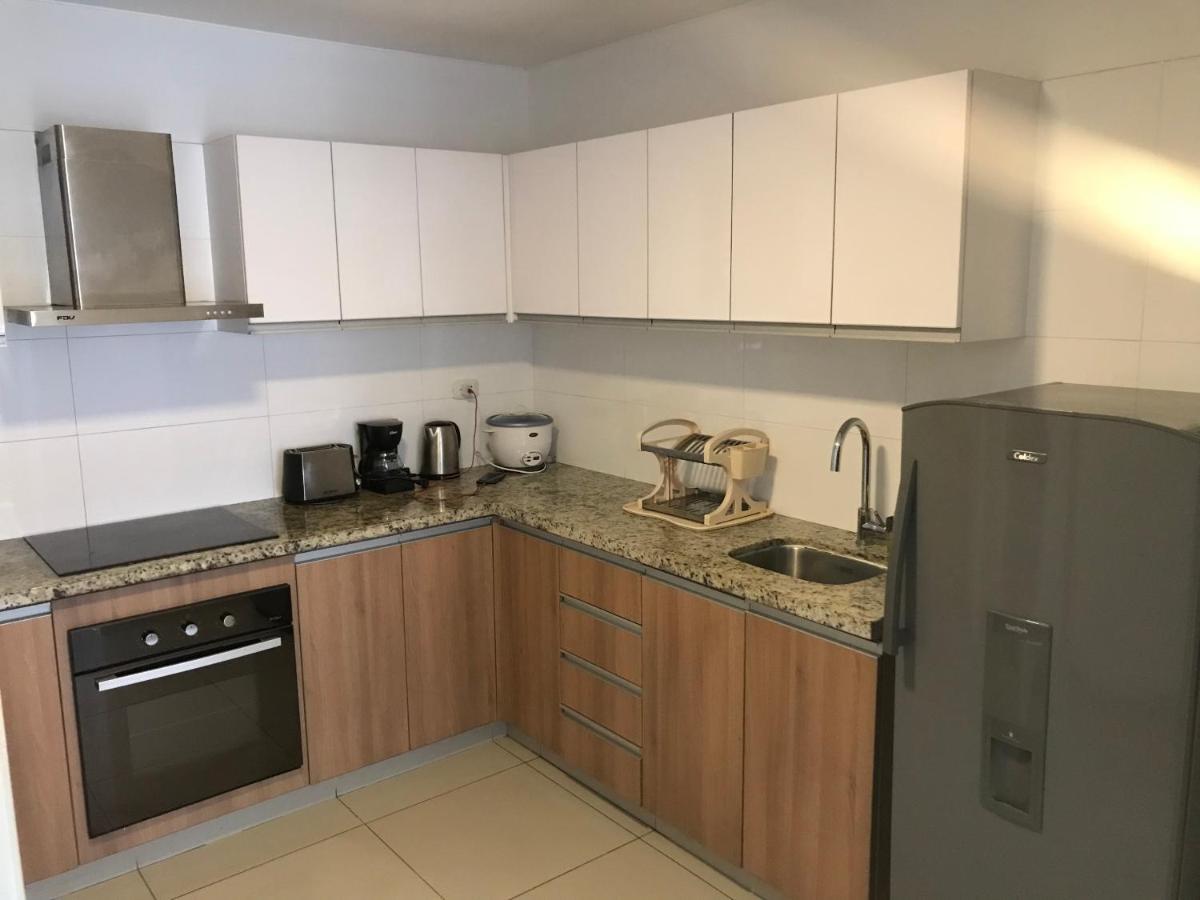 Hermoso Apartamento Con Piscina Miraflores- Canvas Лима Екстериор снимка