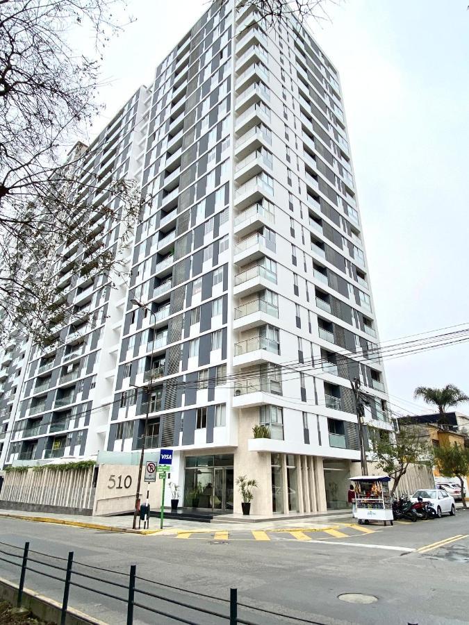 Hermoso Apartamento Con Piscina Miraflores- Canvas Лима Екстериор снимка