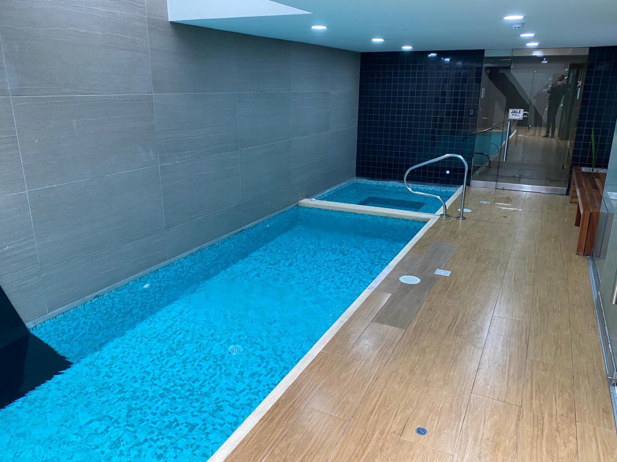 Hermoso Apartamento Con Piscina Miraflores- Canvas Лима Екстериор снимка